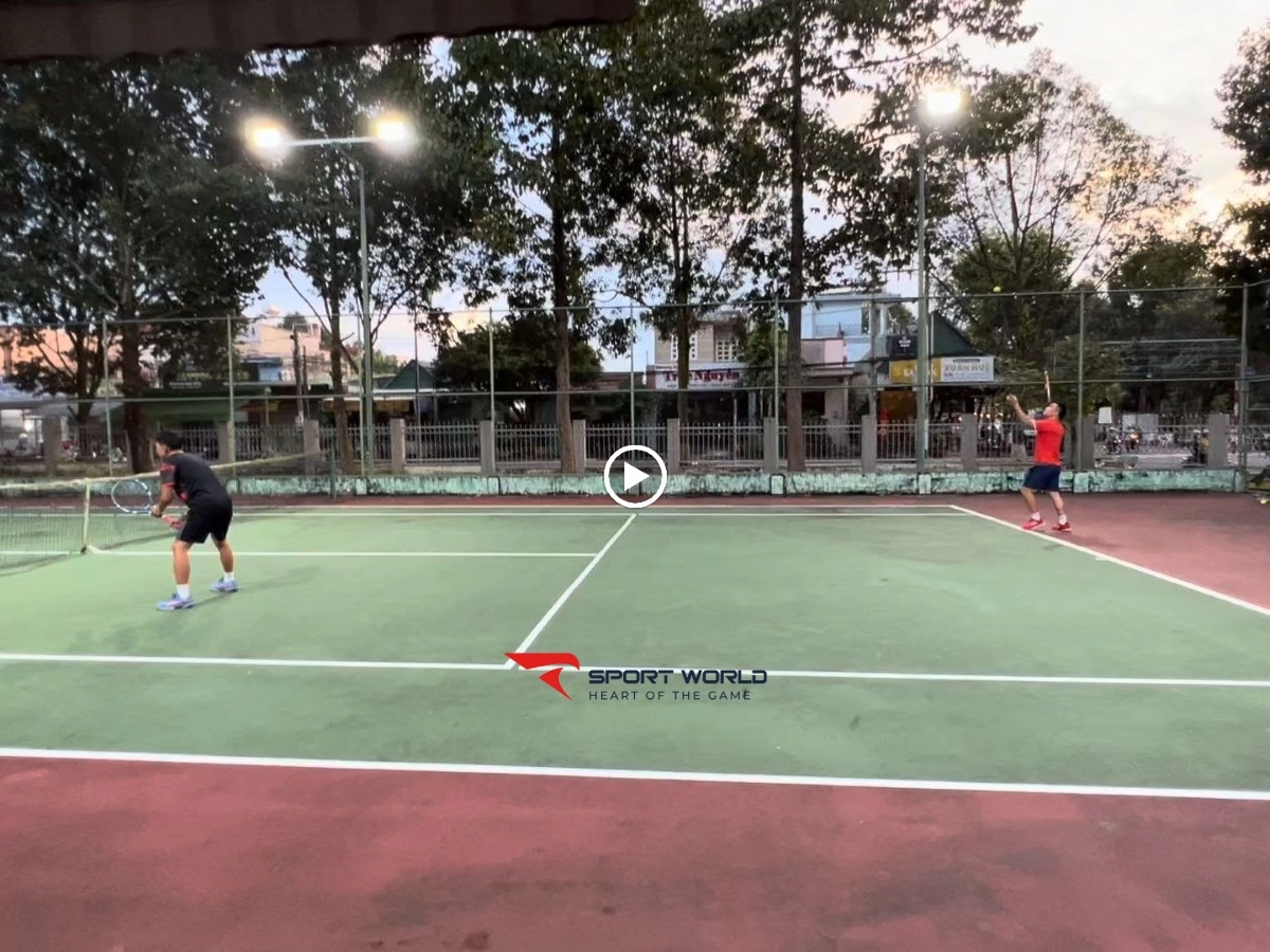 Sân tennis Định Quán