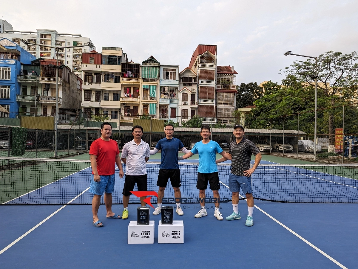 Sân tennis Học viện Biên Phòng - 62 Trần Bình