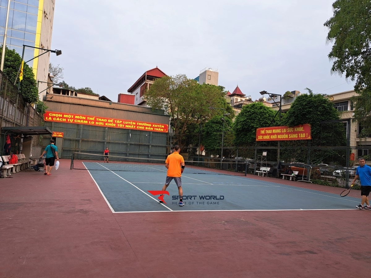 Sân tennis Binh đoàn 11