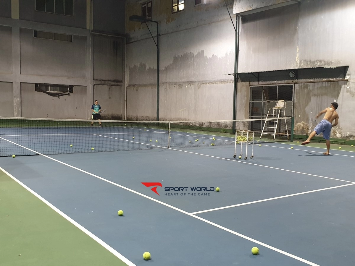 Sân tennis Thịnh Hào