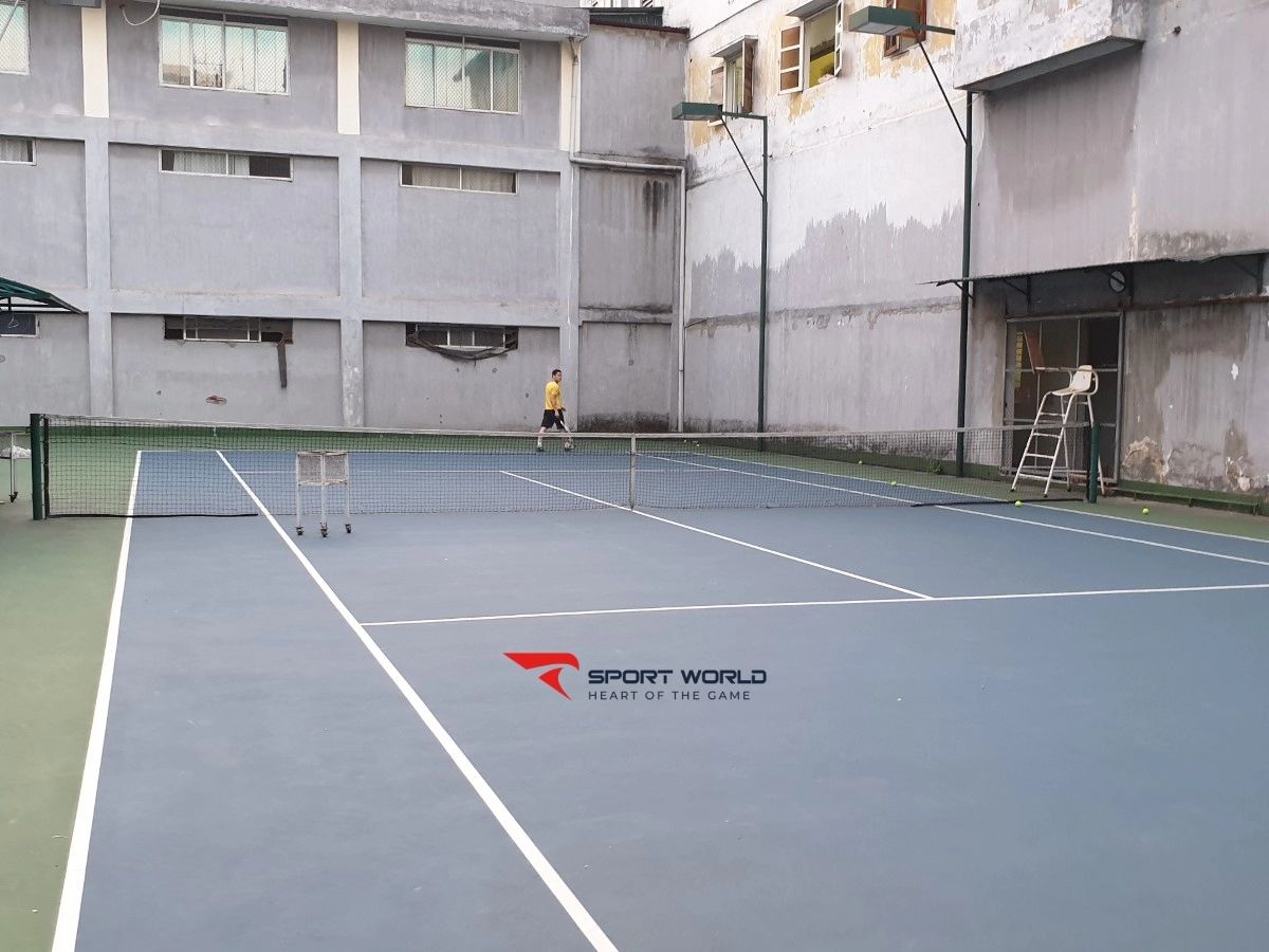 Sân tennis Thịnh Hào