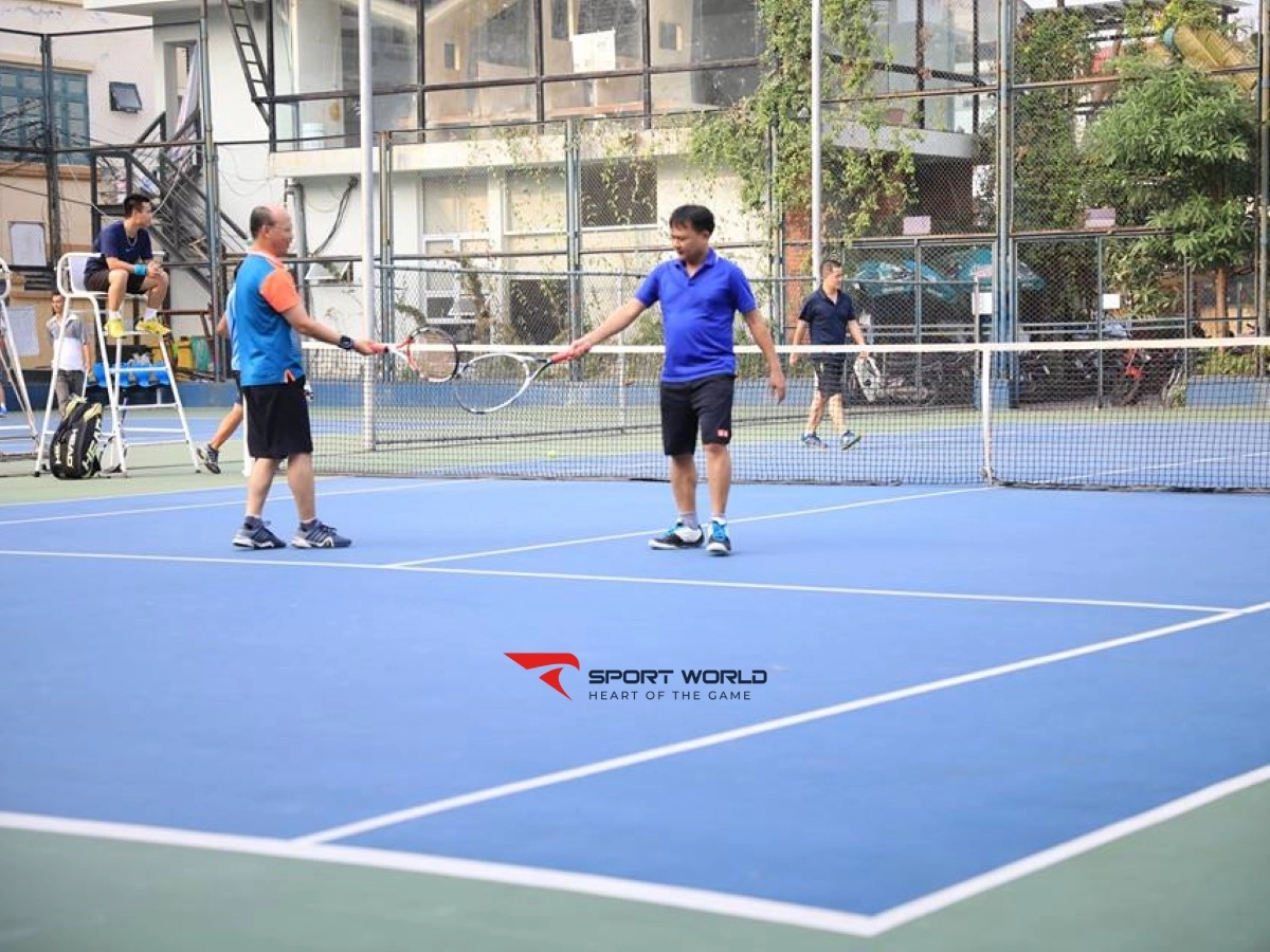 Sân tennis Thủy Lợi