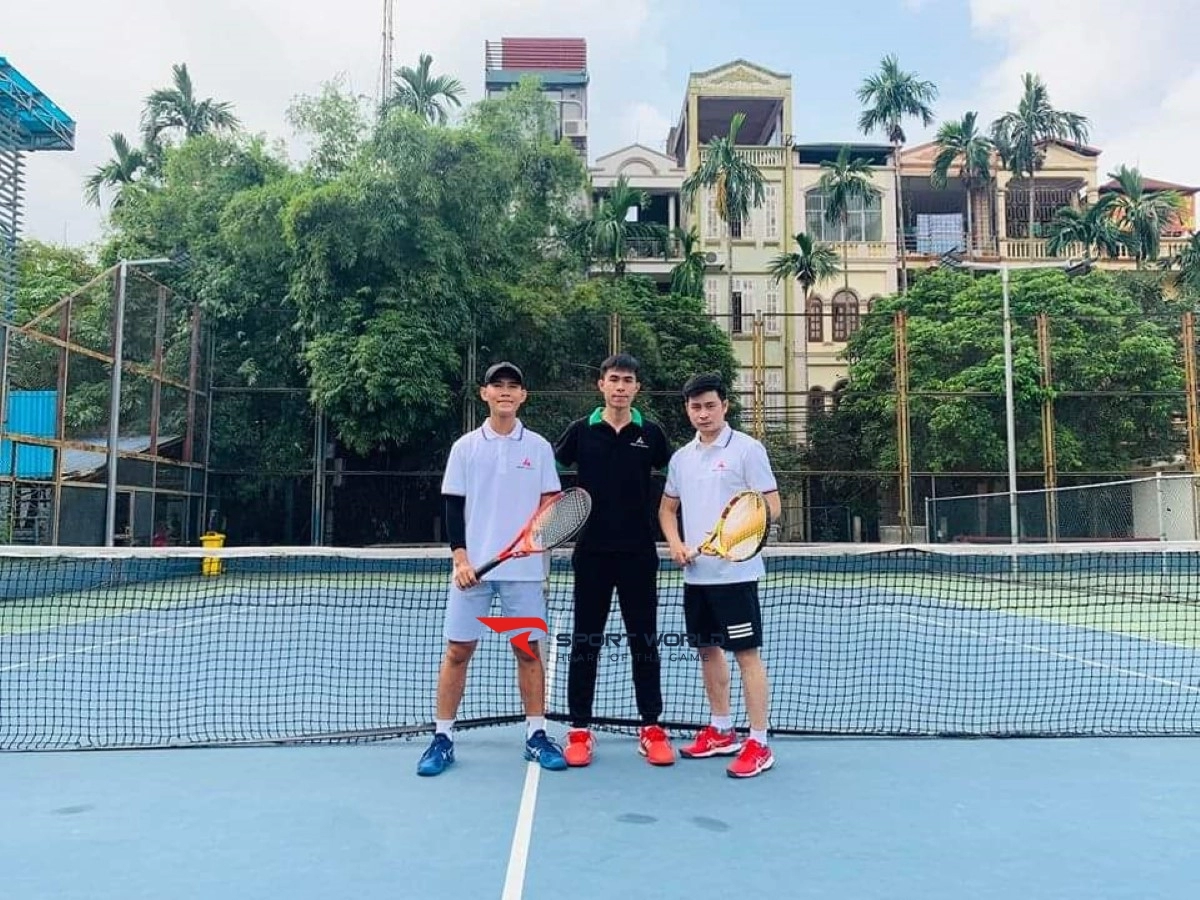 Sân tennis Thủy Lợi