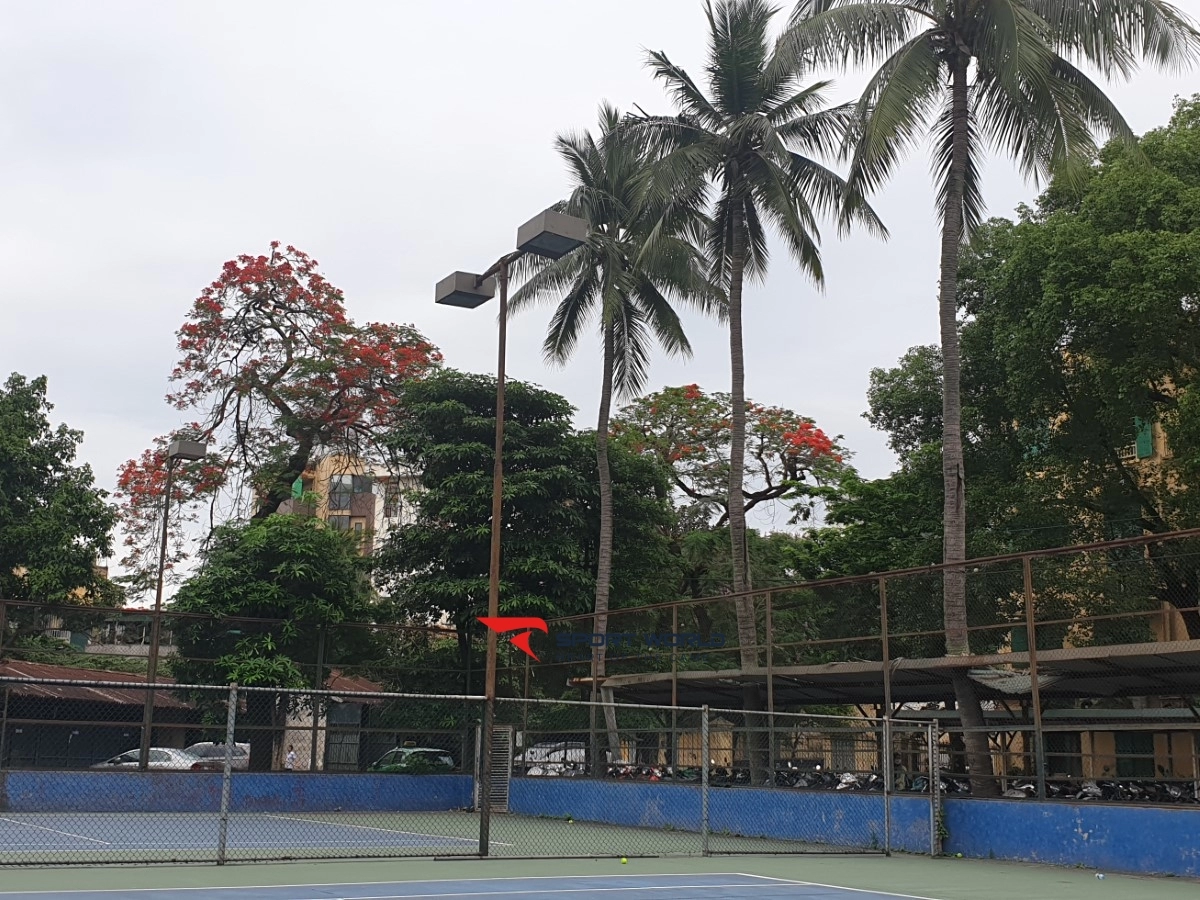 Sân Tennis - Đại Học Kinh Tế Quốc Dân