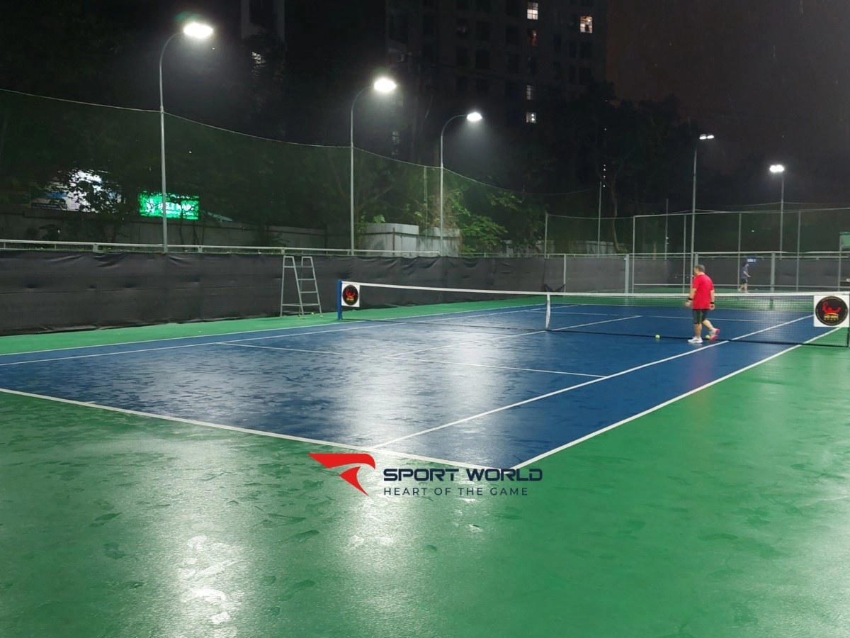 Sân tennis 182 Đình Thôn