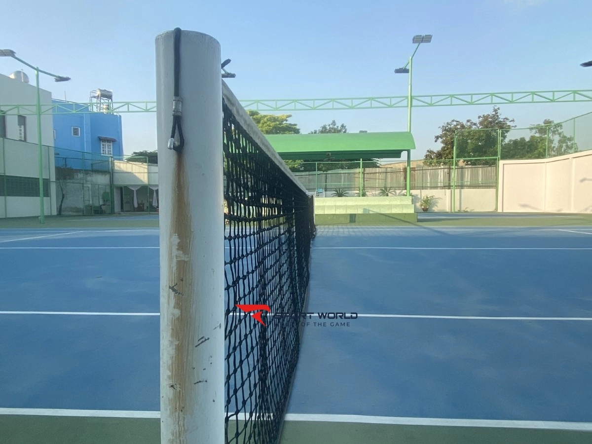 Sân tennis 777