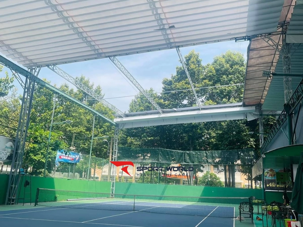 Sân tennis Ngọc Lan