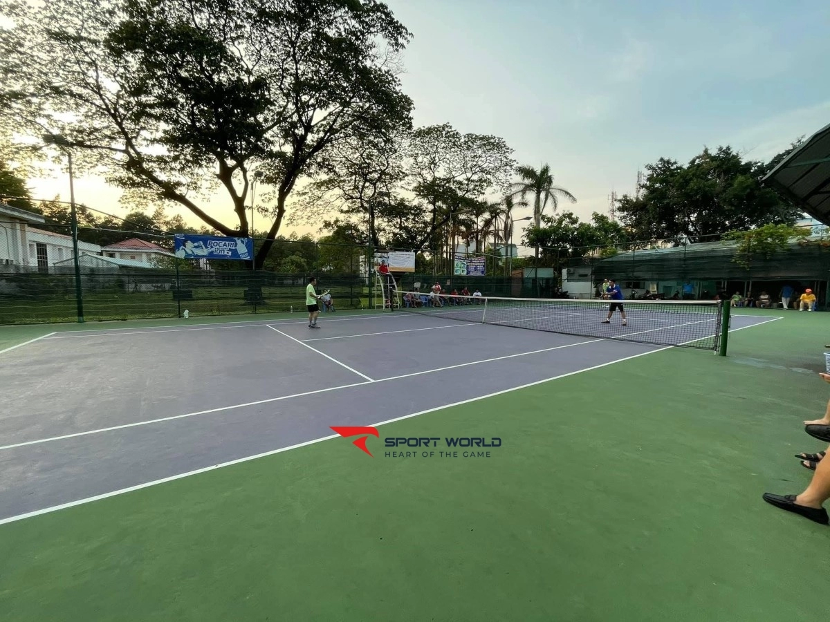 Sân tennis Điện Lực