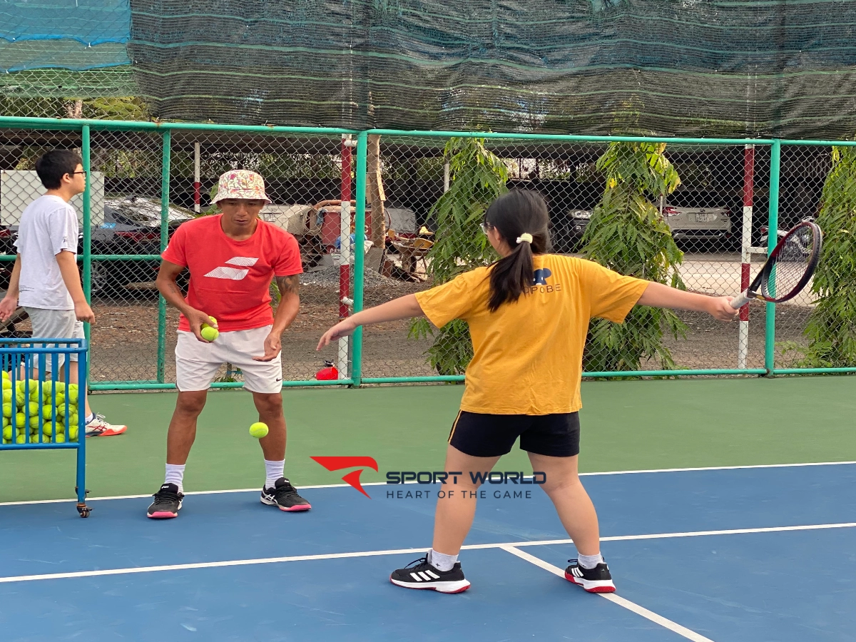 Sân Tennis Yvette