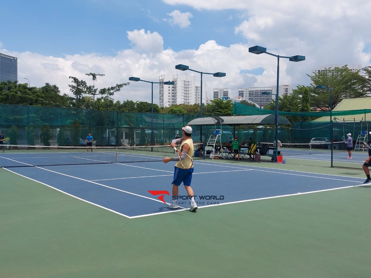 Sân Tennis nhà văn hóa phụ nữ 2