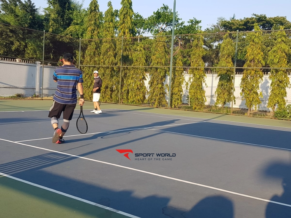 Sân Tennis nhà văn hóa phụ nữ 2