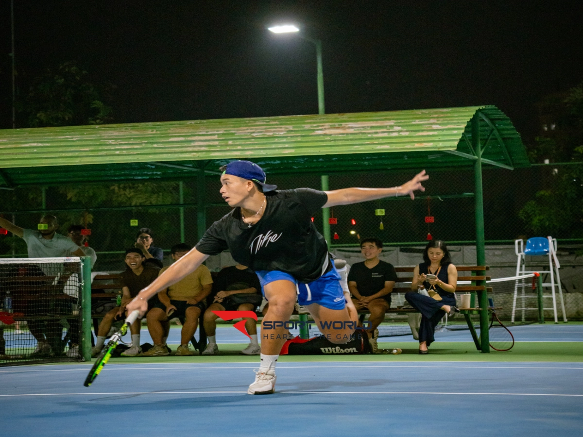 Sân tennis Đại học RMIT