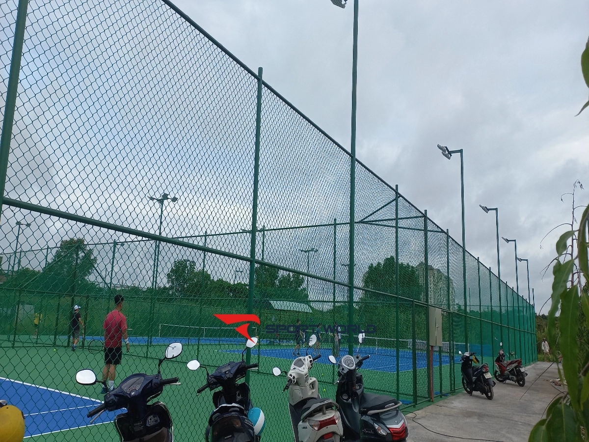 CLB tennis Nam Long sports