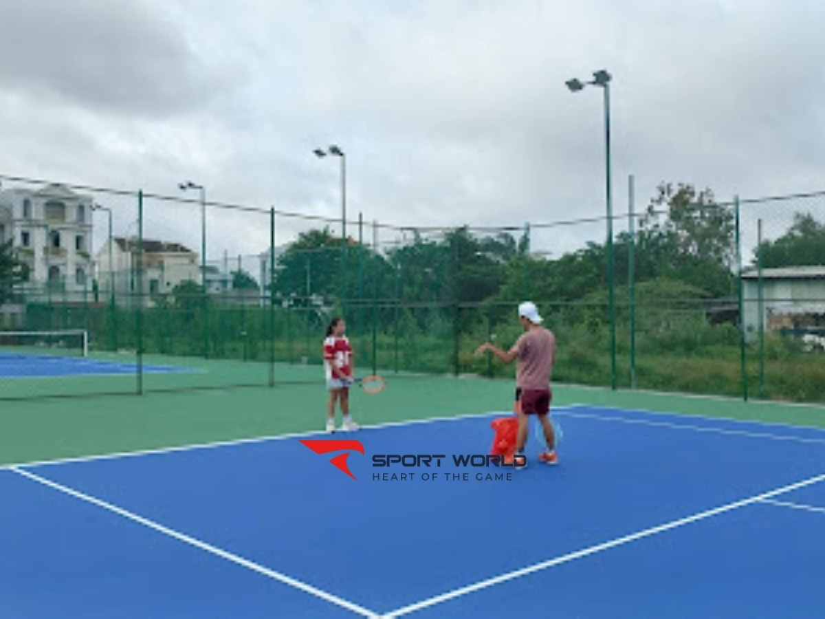 CLB tennis Nam Long sports