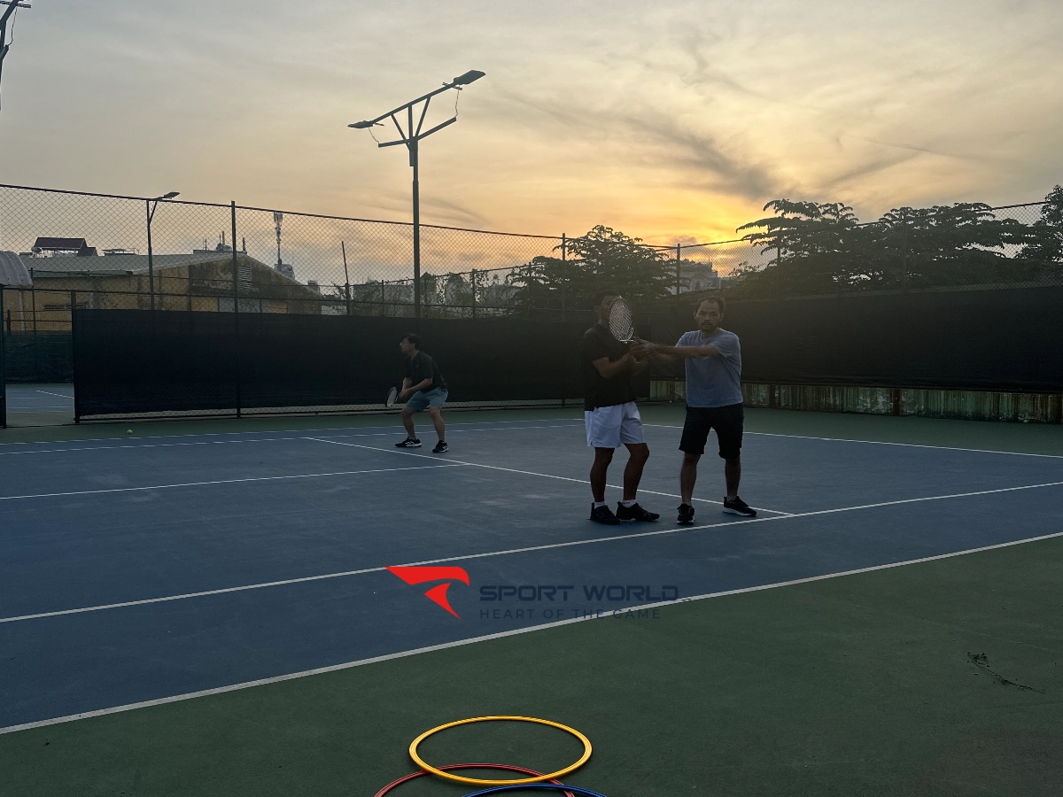 Sân tennis Học viện tennis VNTA Việt Nam