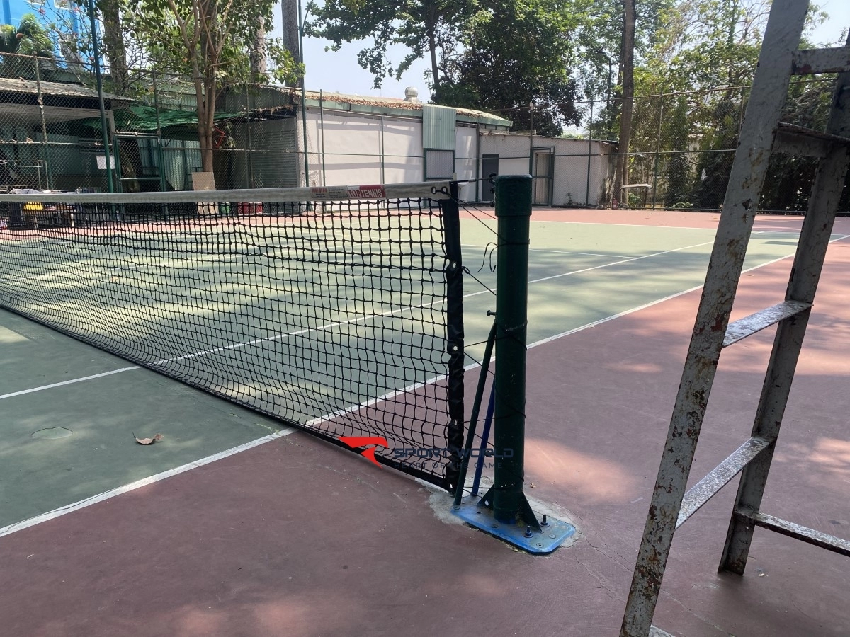 Sân Tennis CĐ Công Nghệ Thủ Đức