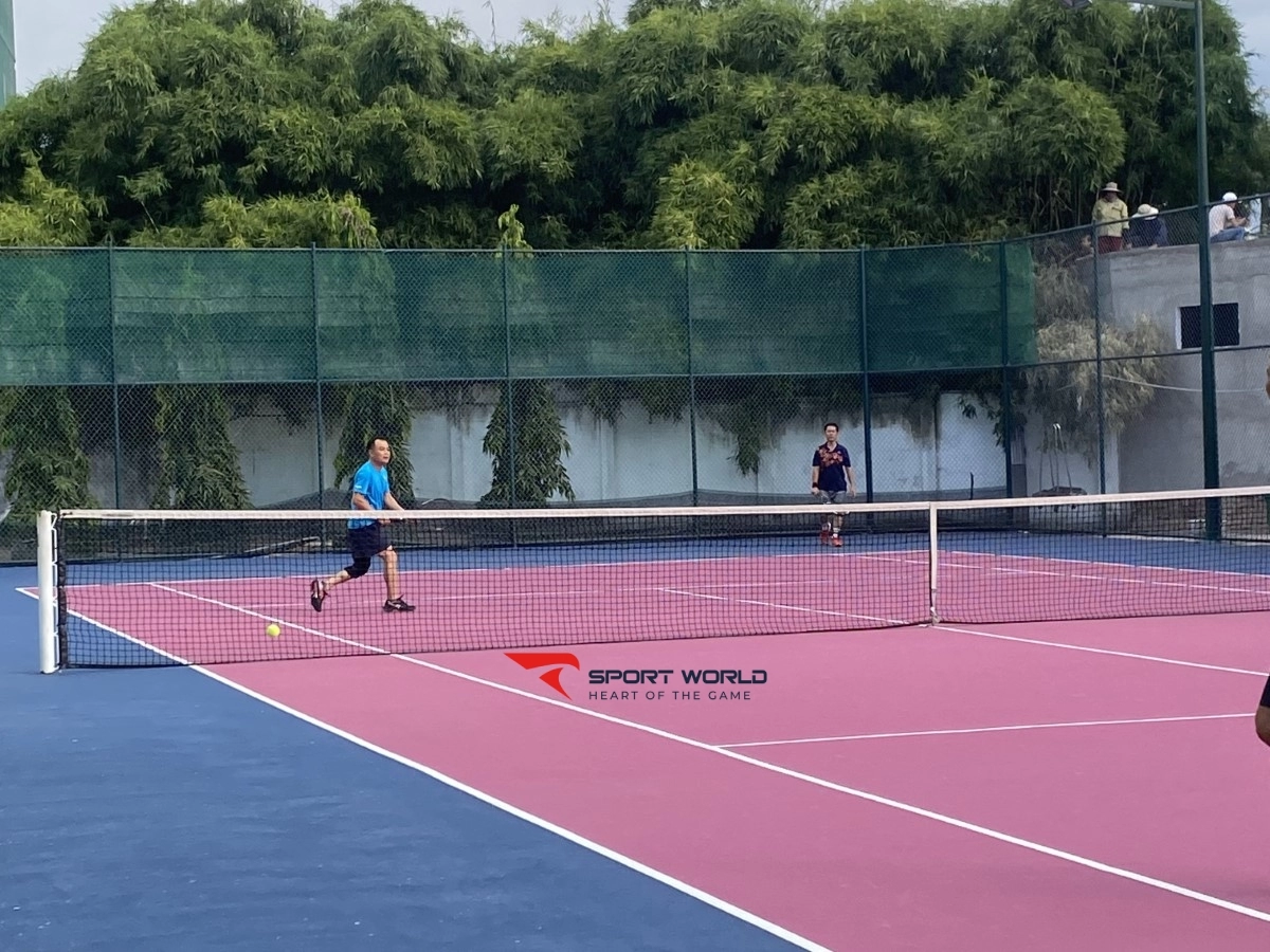 Sân Tennis Ti Gôn