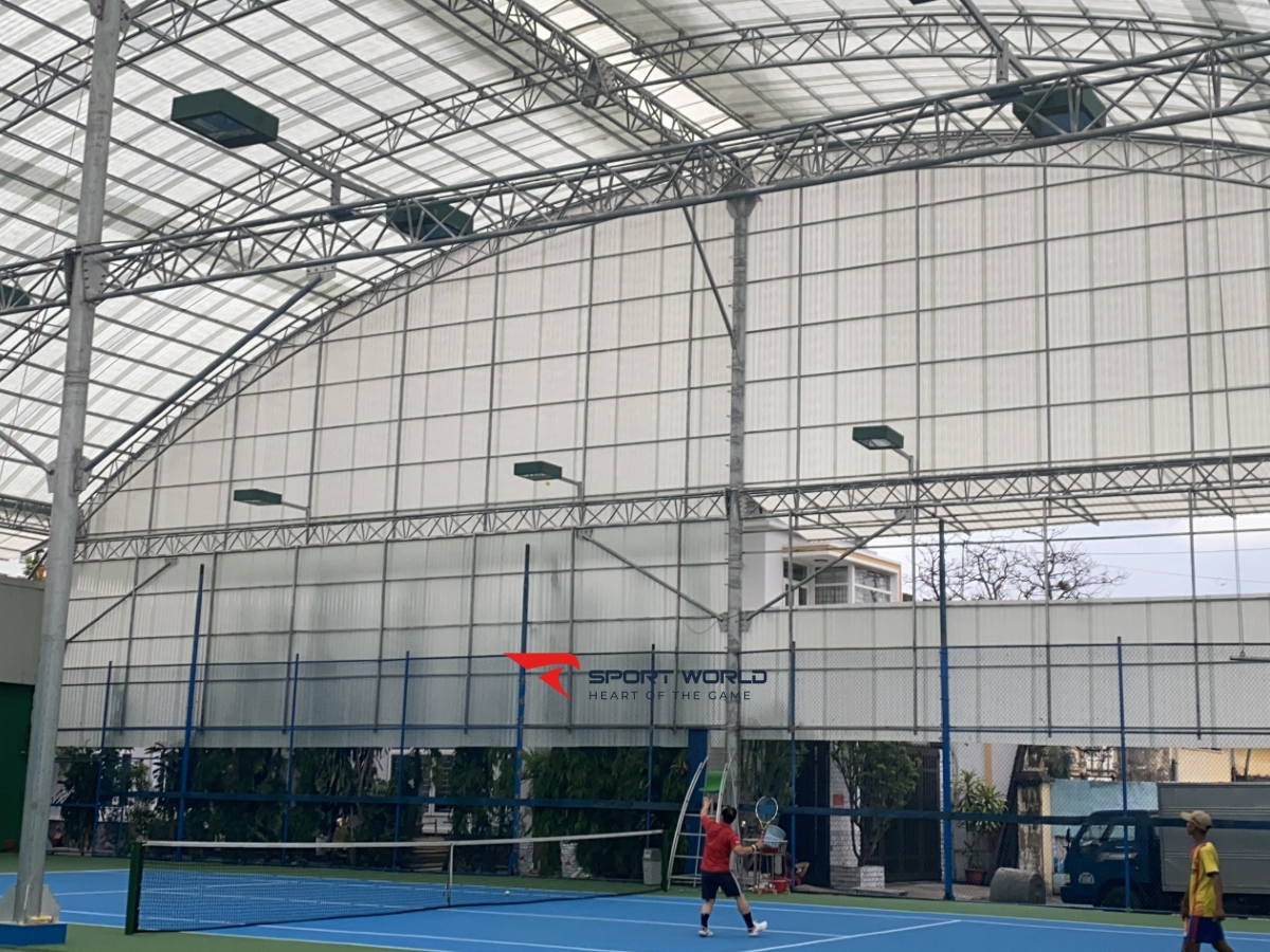 Sân tennis huy hoàng 555