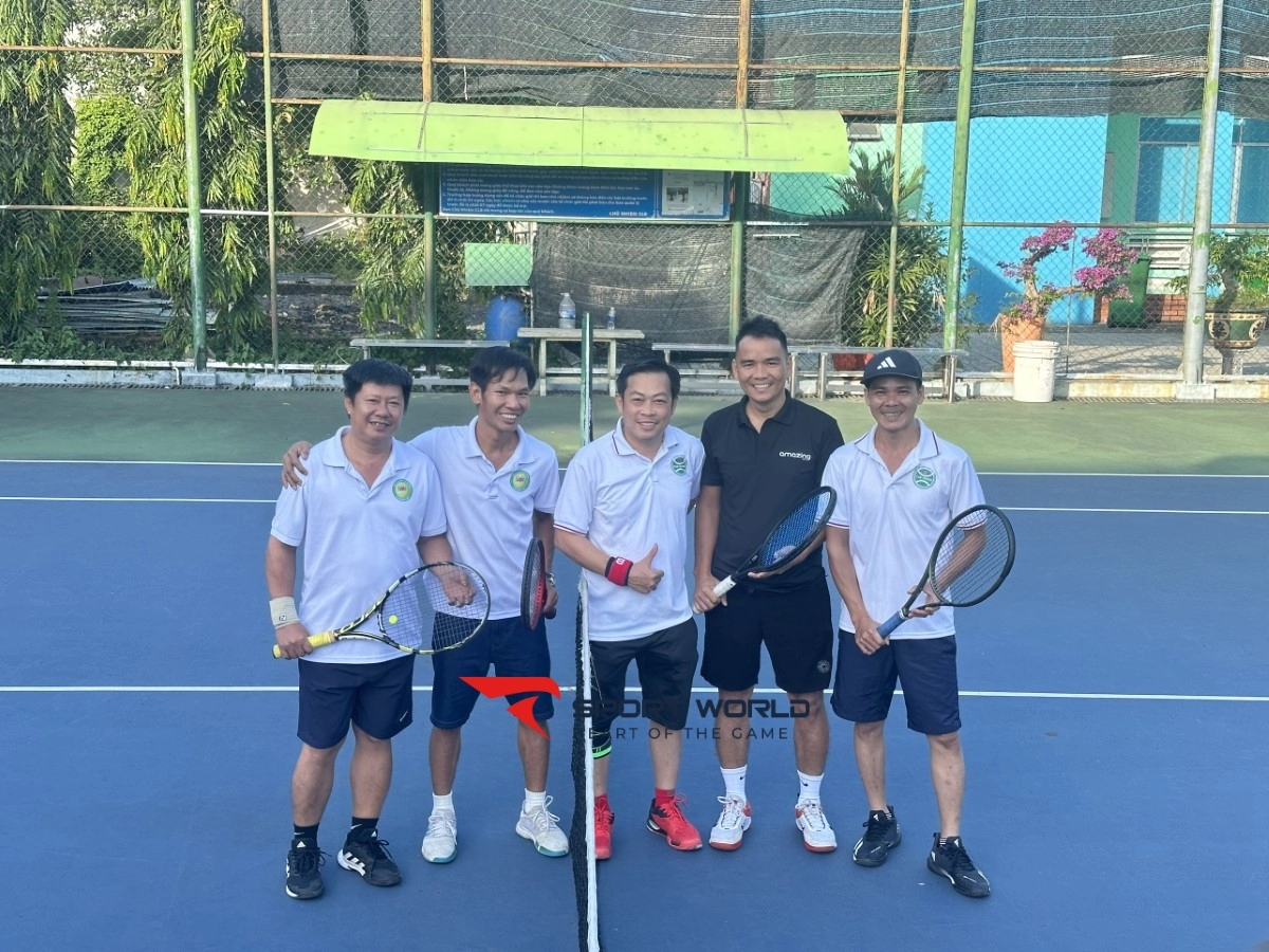 Sân tennis Trung tâm VH-TDTT quận Tân Phú