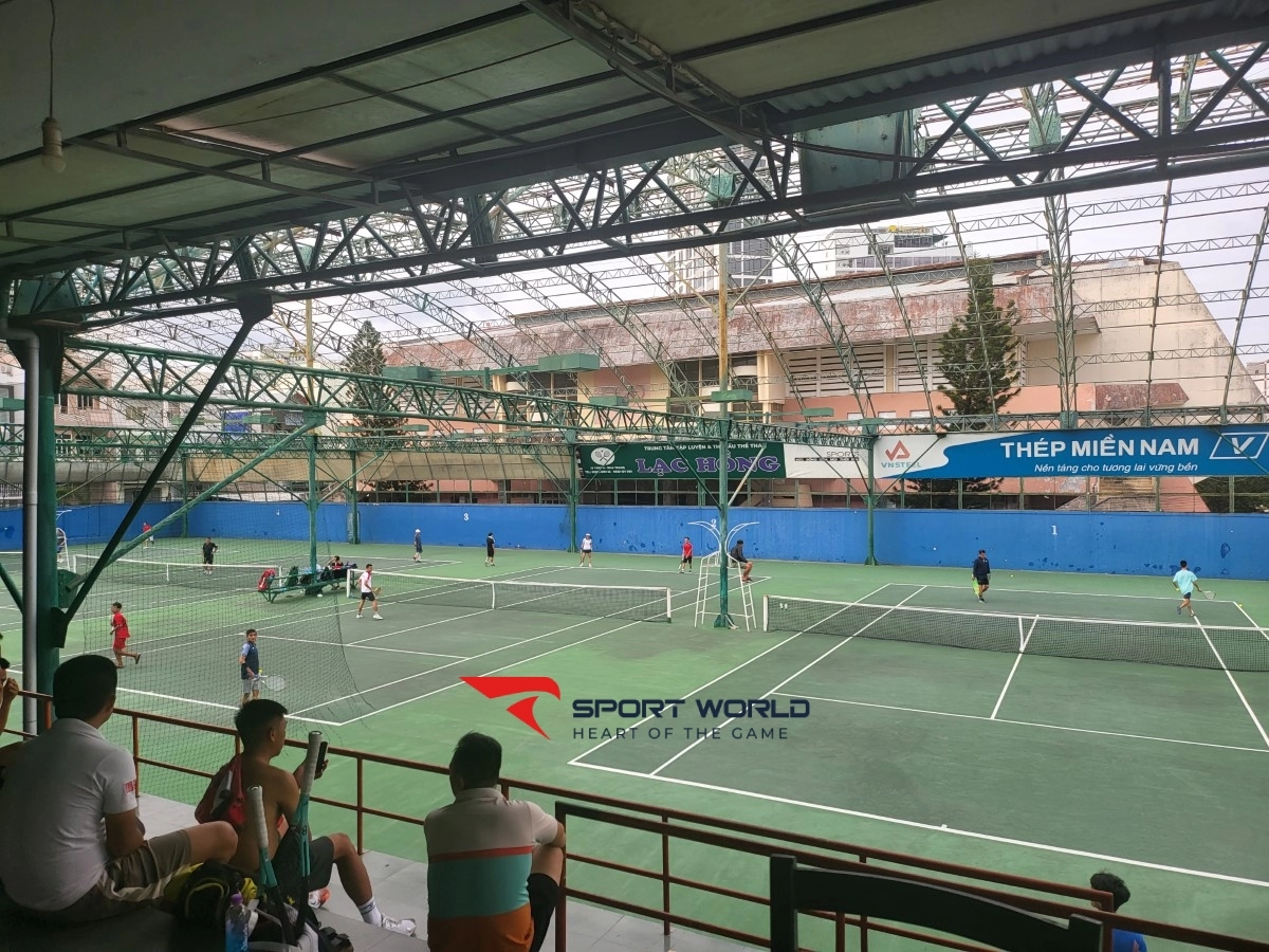 Sân tennis Nhà thi đấu Khánh Hòa