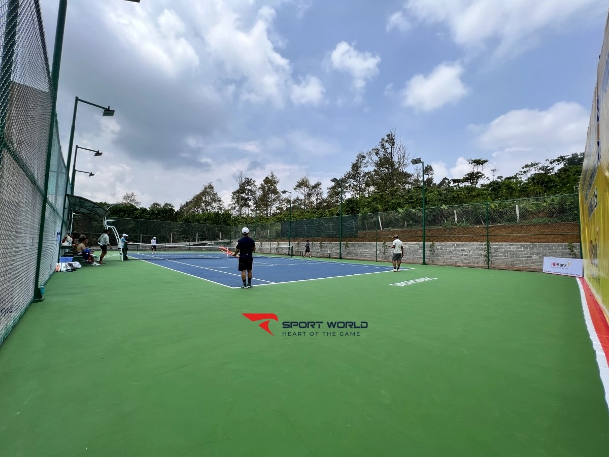 SÂN TENNIS THÀNH HƯNG