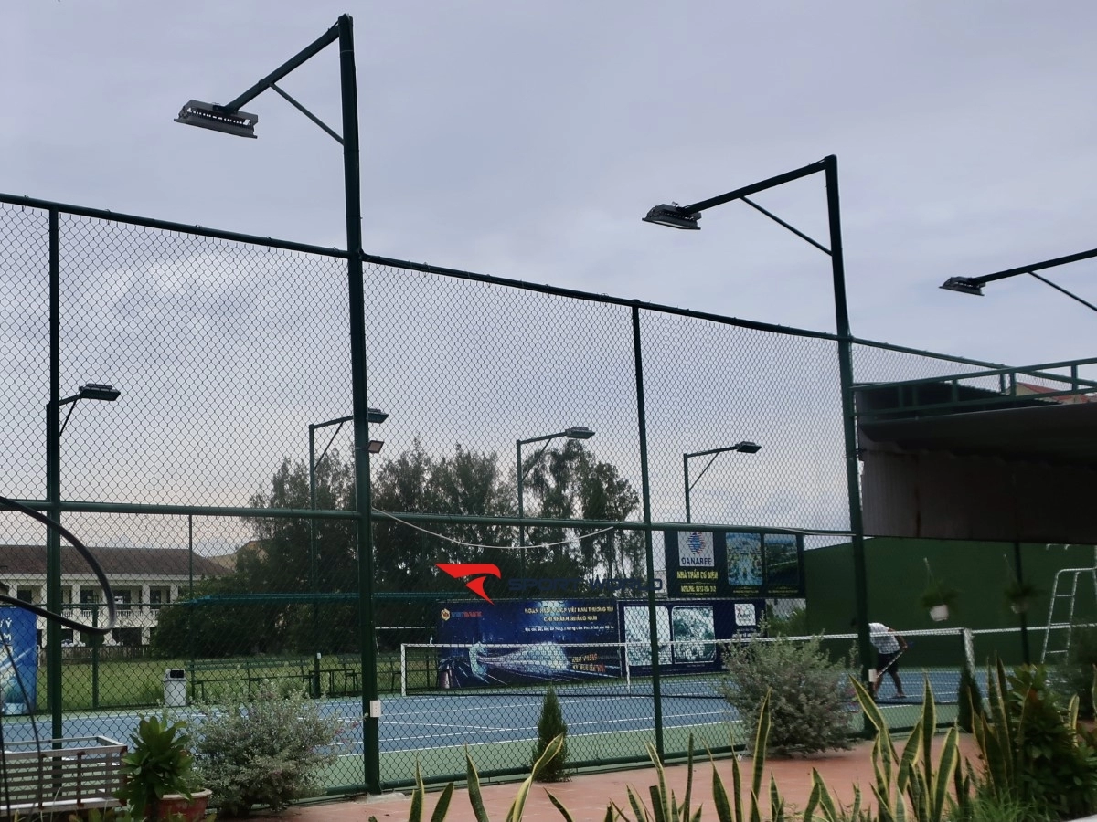 Sân Tennis & Coffee Hào Anh Hội An