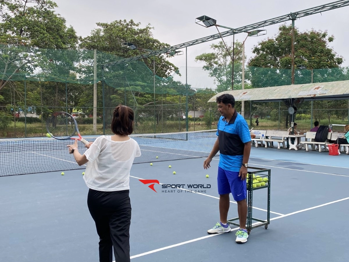 Sân Tennis Dầu Khí