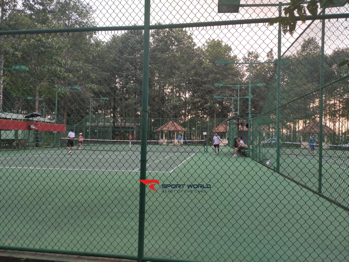 Sân Tennis Sư đoàn 9