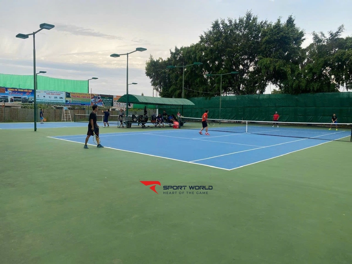 Cụm Sân Tennis - Bóng Đá Củ Cải