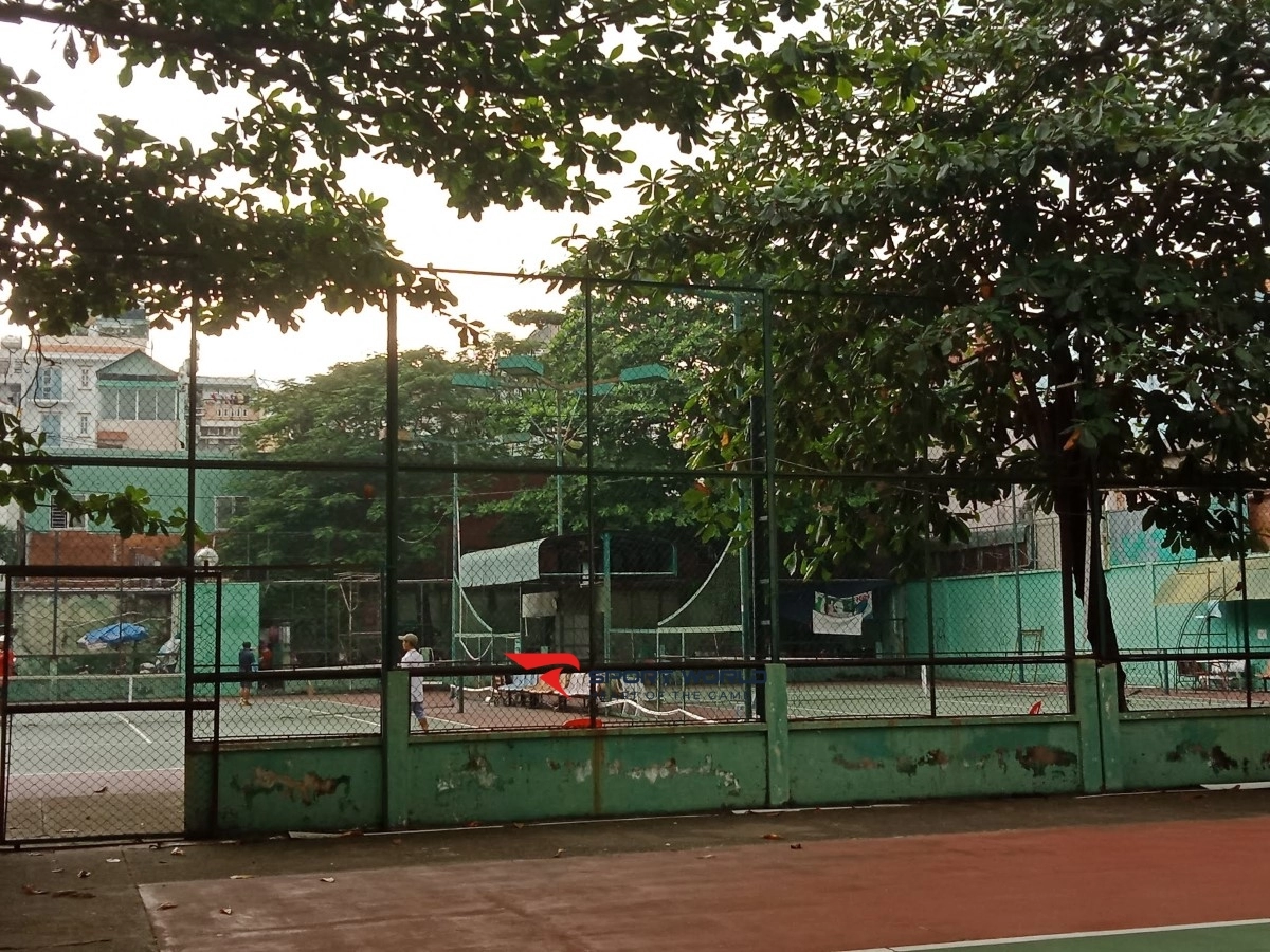 Clb Tennis Công Viên Lê Thị Riêng