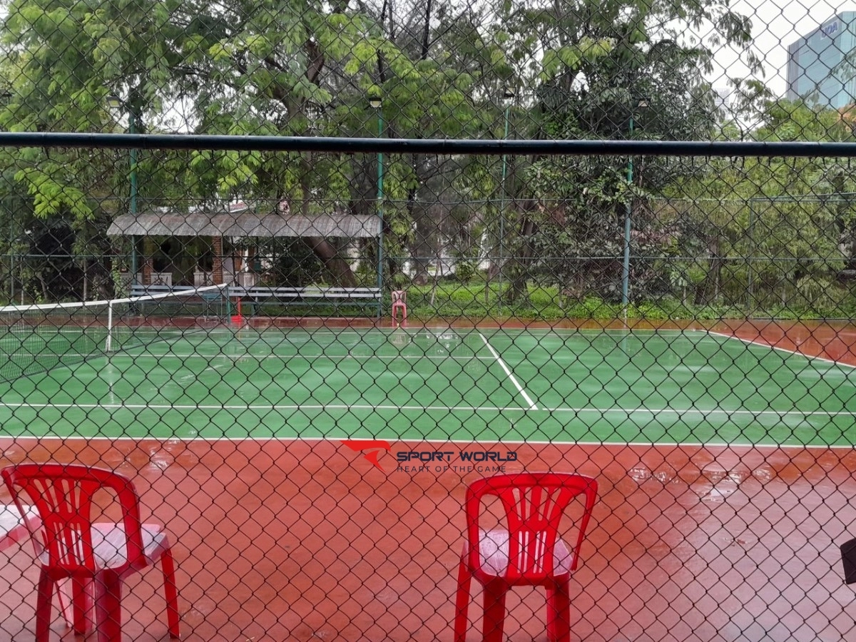 Câu Lạc Bộ Tennis Khu Nam