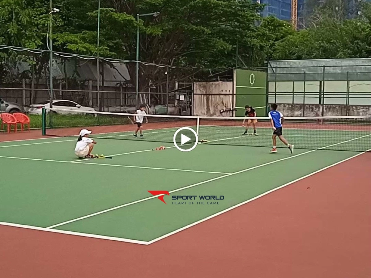 Câu Lạc Bộ Tennis Khu Nam