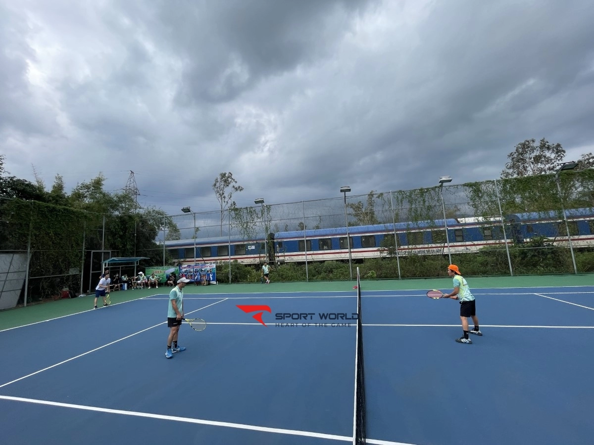 Câu lạc bộ Tennis Chân Mây